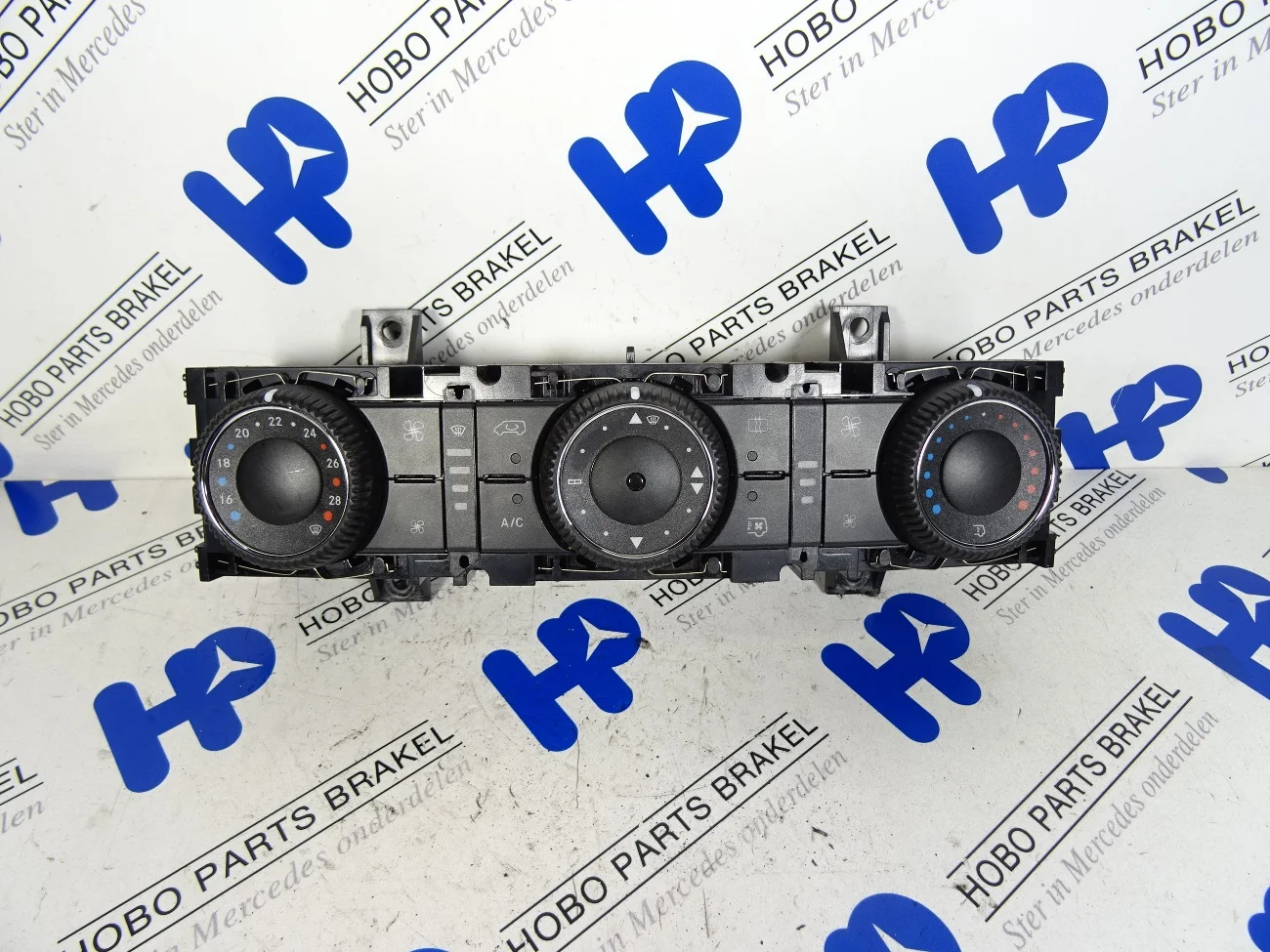 Heater panel A 906 906 3100 - A9069063100 - A9069063100