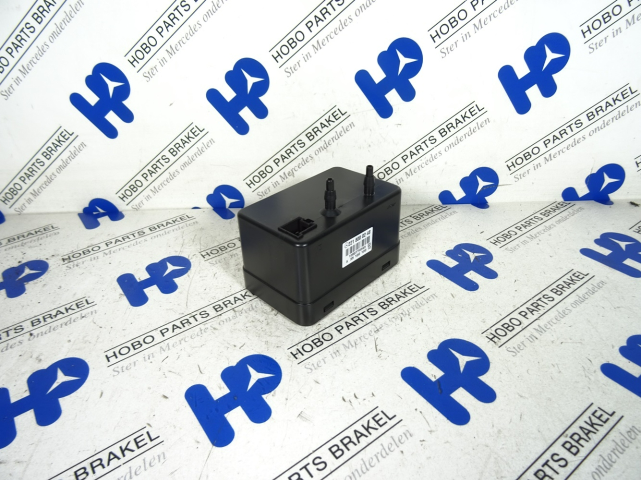CV pomp A 221 800 0248
