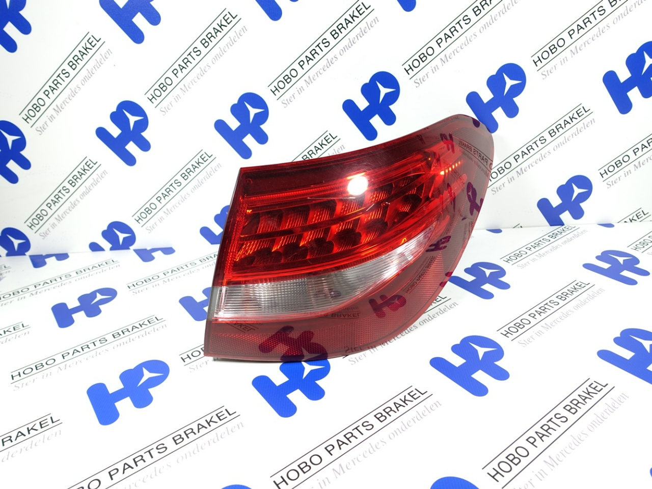 Achterlicht C-klasse w205 Combi Rechts