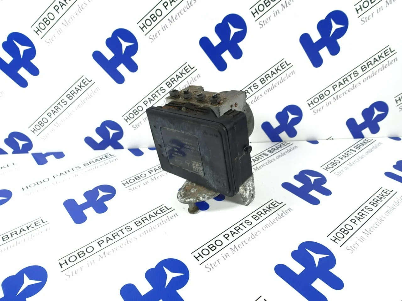 ABS pump A 205 431 3612 - Article 13727 1 - A2054313612