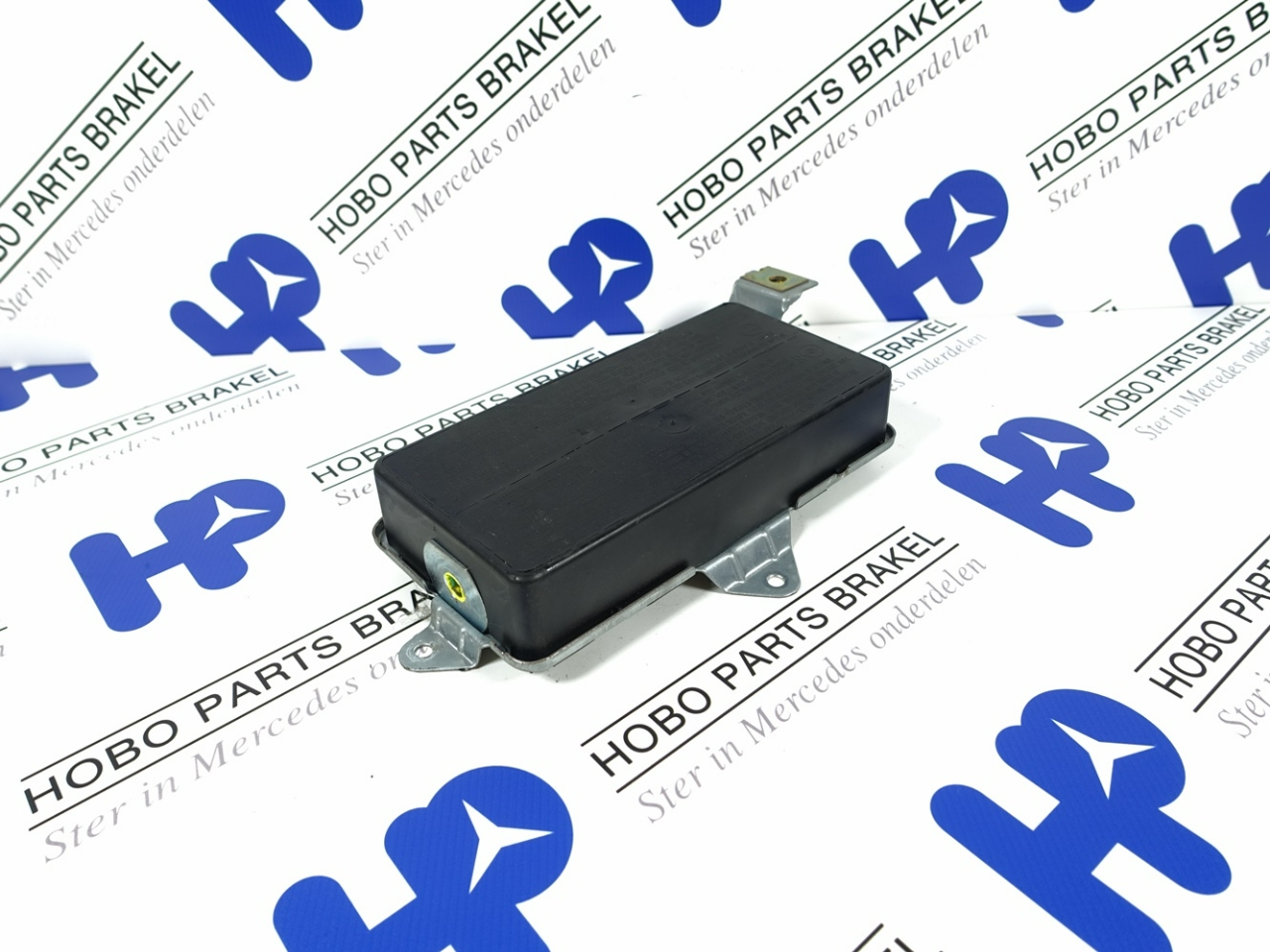 Airbag deur A 168 860 0205 RV