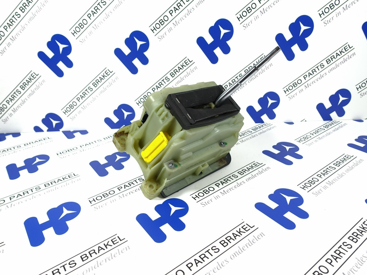 Schakelmechanisme A 204 267 3124