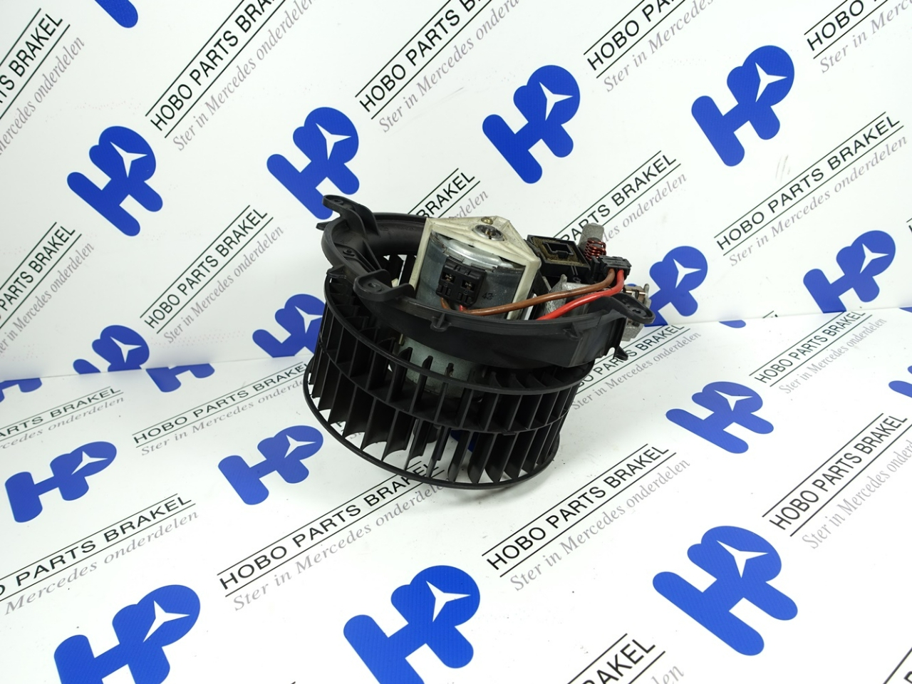 Kachelmotor A 220 820 3142 - Article 14266 1 - A2208203142