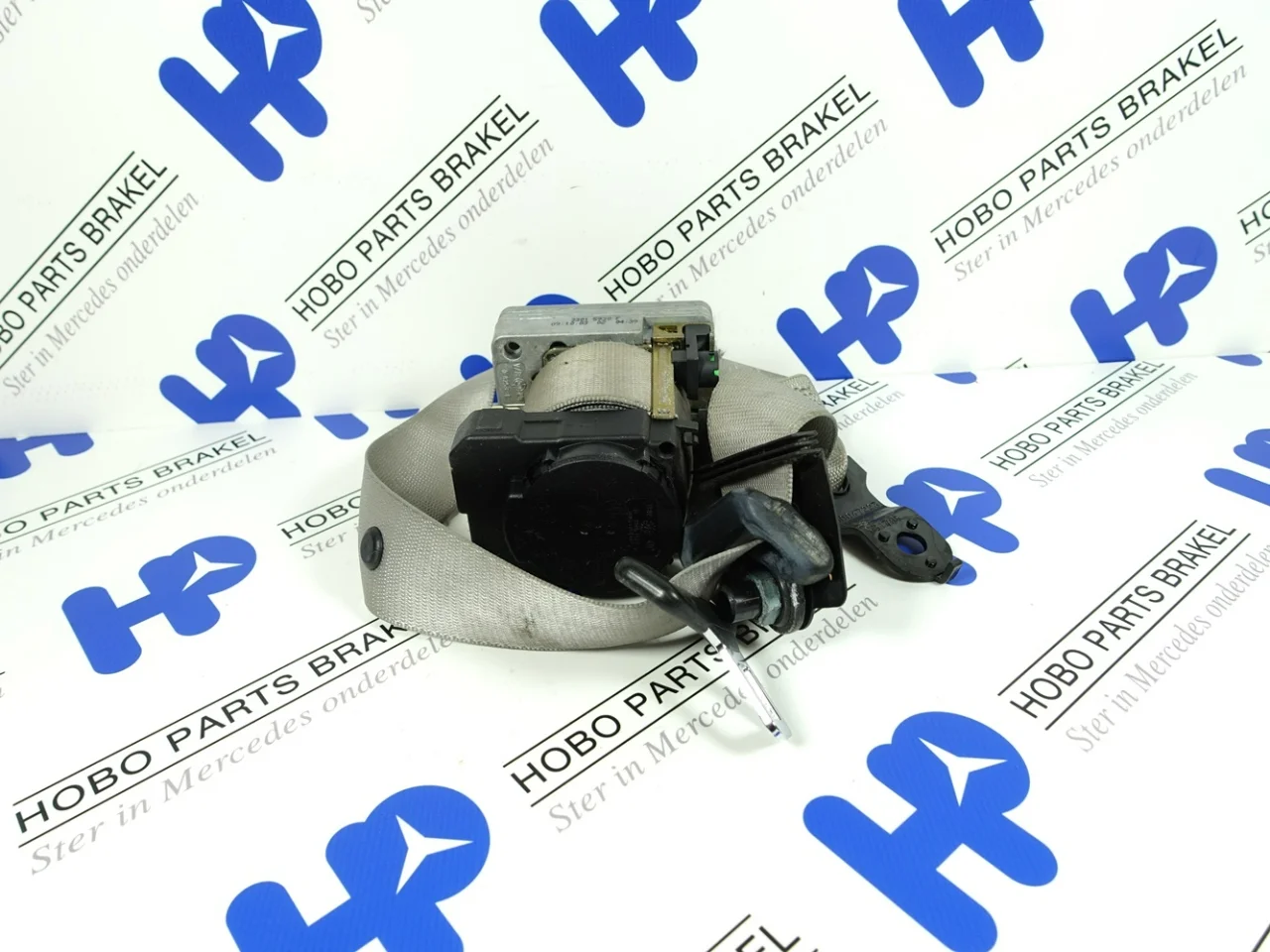 Gordel A 203 860 6685 RV grijs