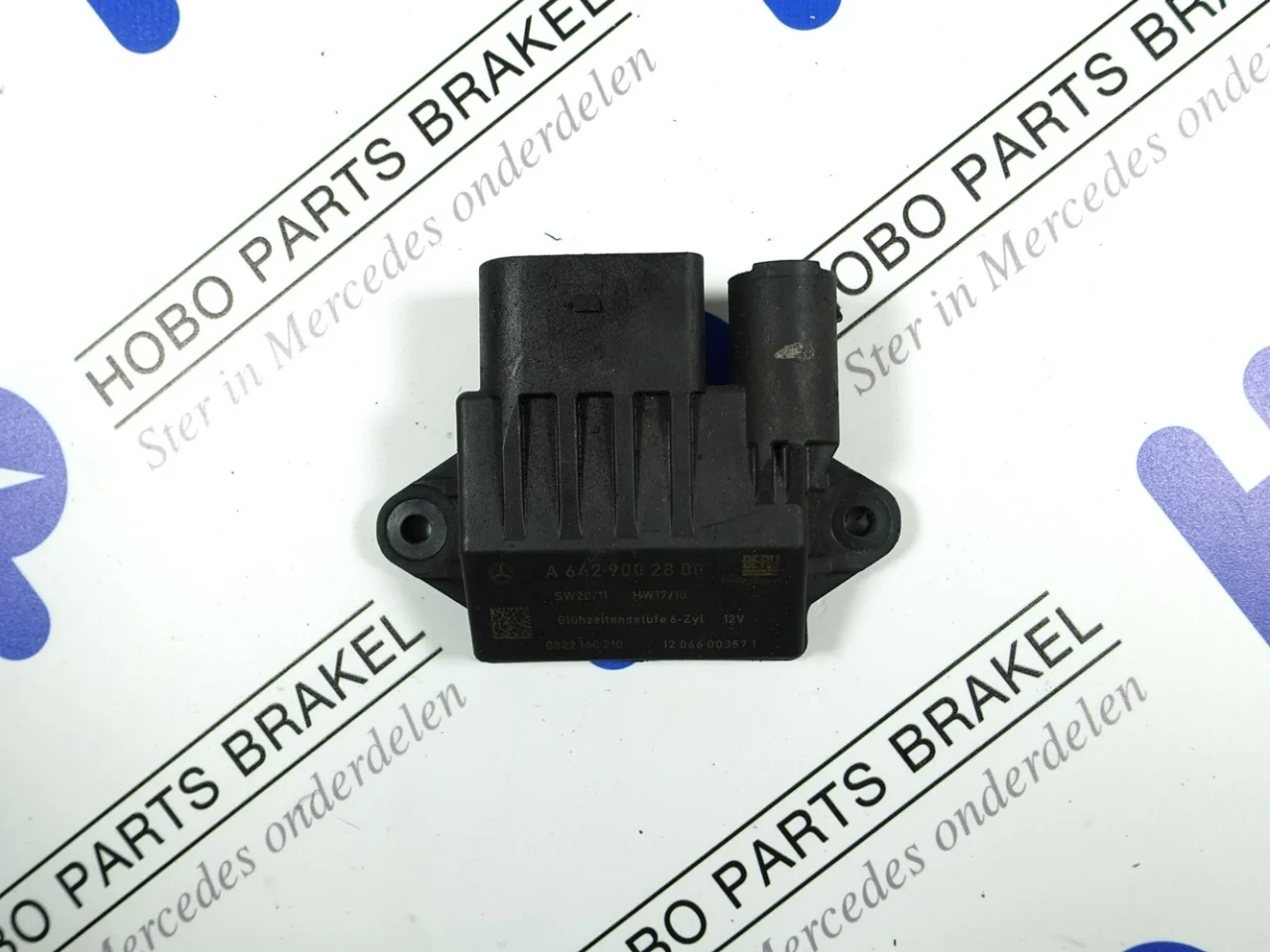 Glow plug relay A 642 900 2800 - Article 14365 1 - A6429002800