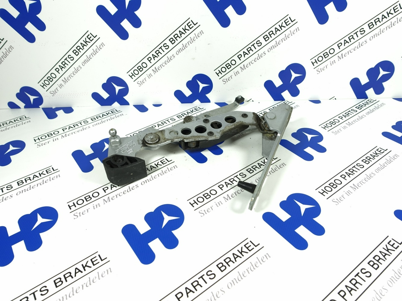 Achterklep schanier A 209 750 0228 grijs