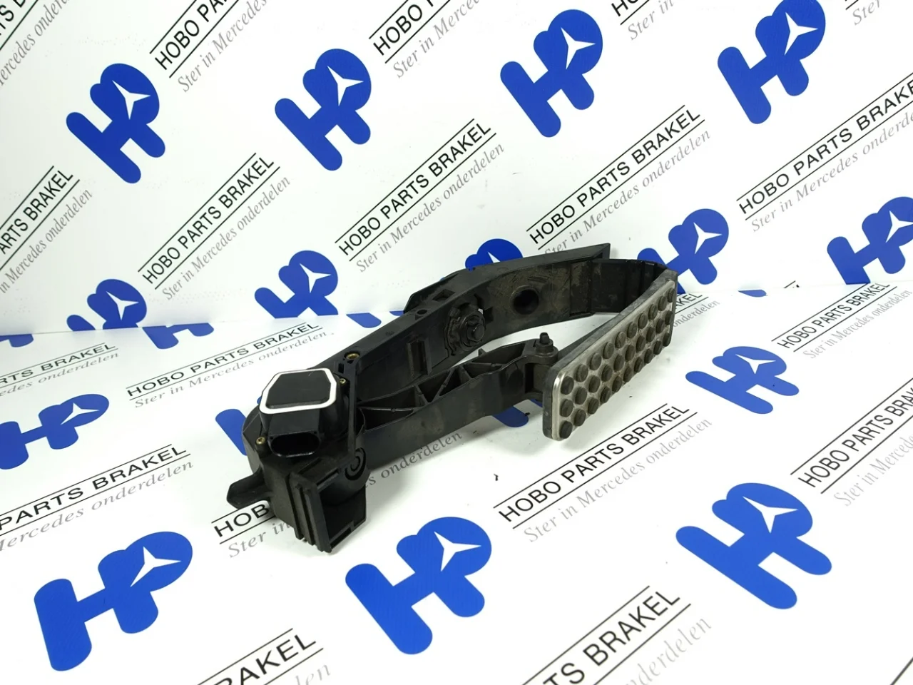 Gas pedal A 170 300 0404 (!) - Article 14459 1 - A1703000404