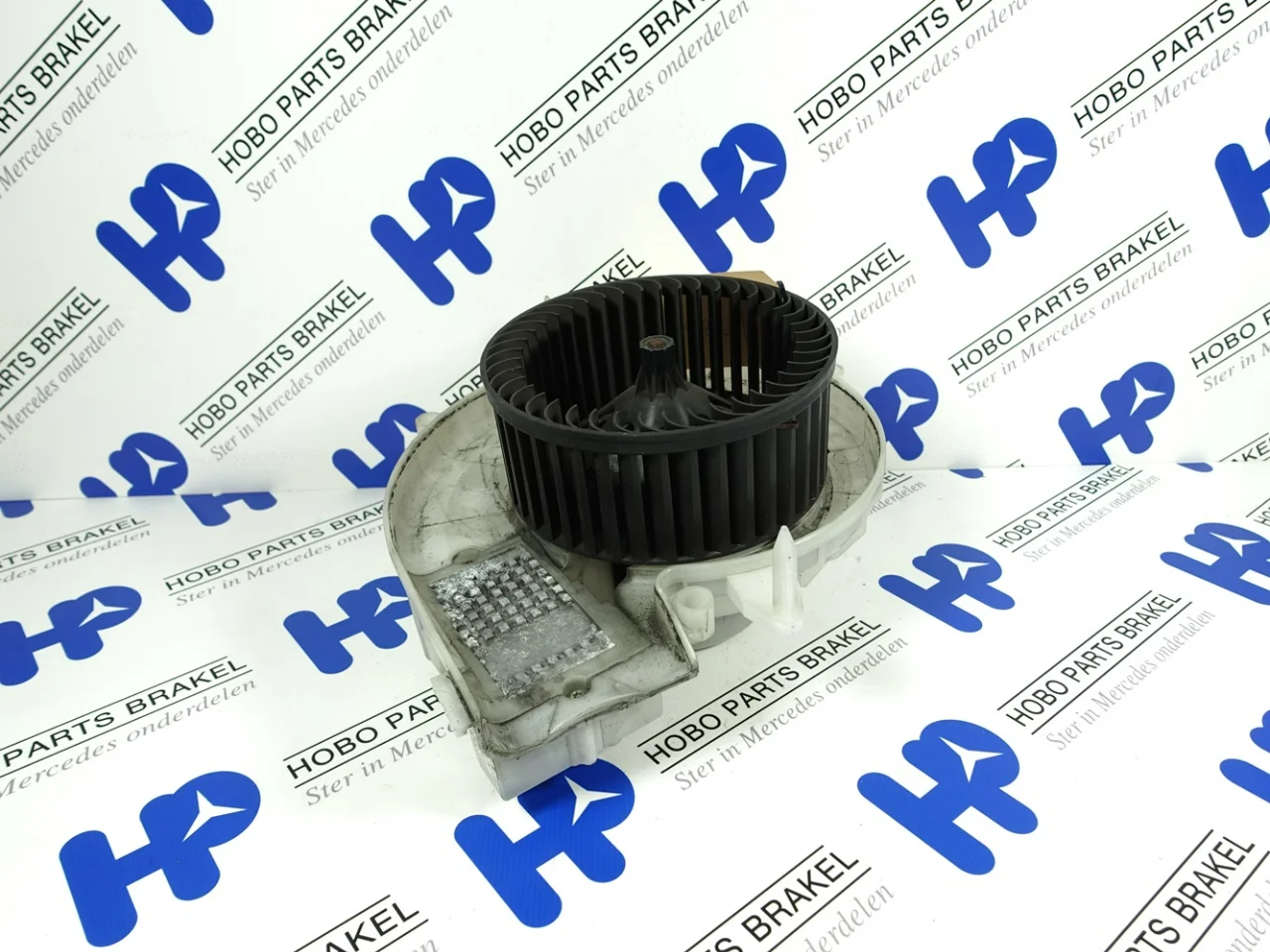 Blower motor A 171 835 0104 (!) - Article 14483 1 - A1718350104