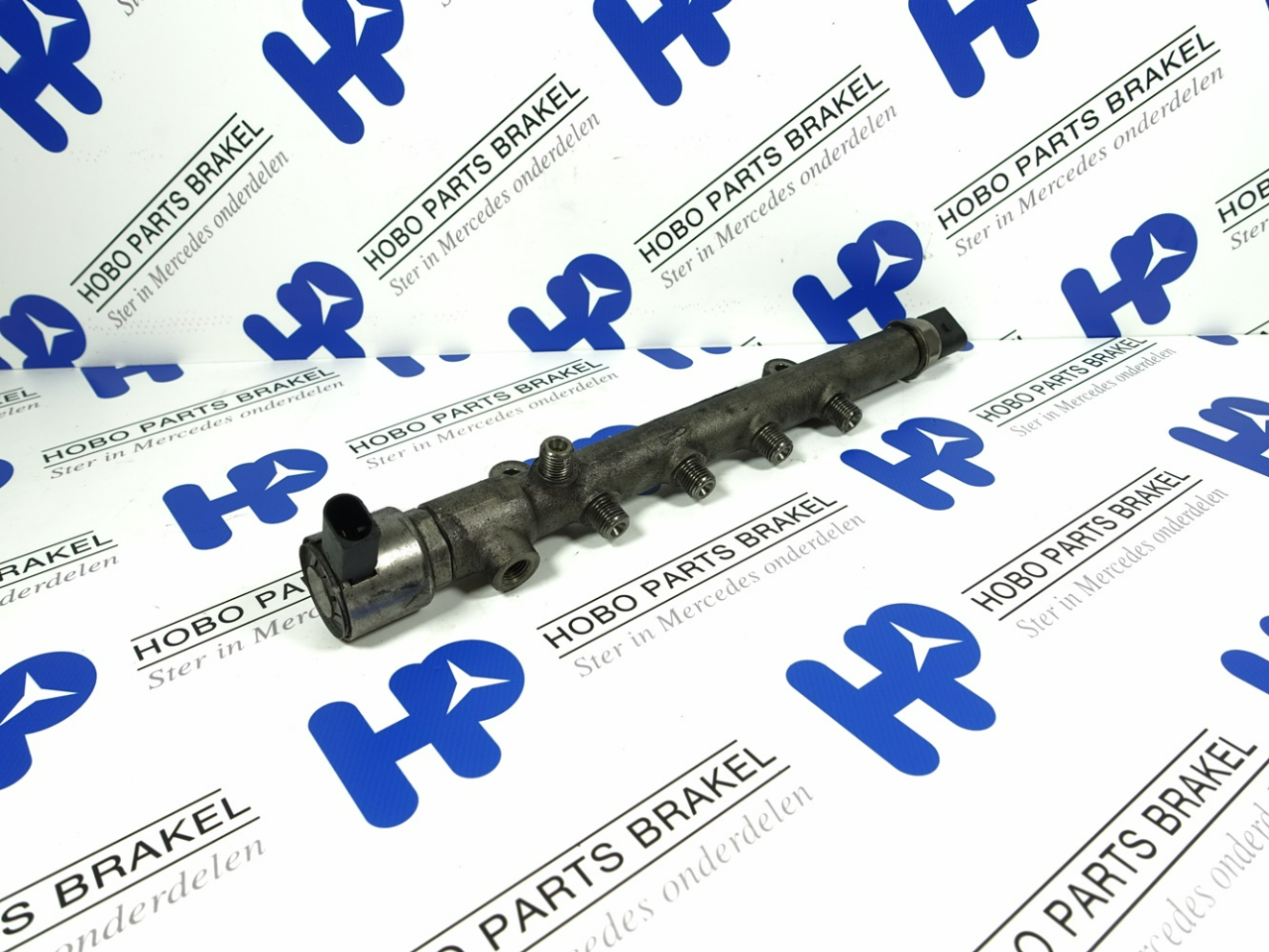 Common rail A 651 070 0595 - Article 14507 1 - A6510700595