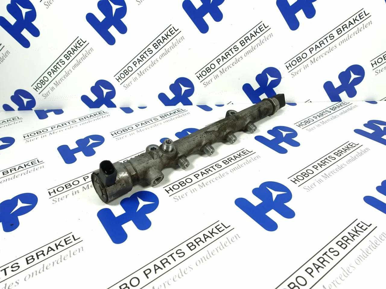 Common rail A 651 070 0700 - Article 14511 1 - A6510700700