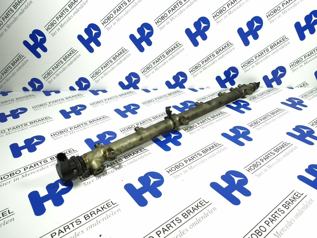 Common rail A 613 070 0195 (!) - Article 14517 1 - A6130700195-1
