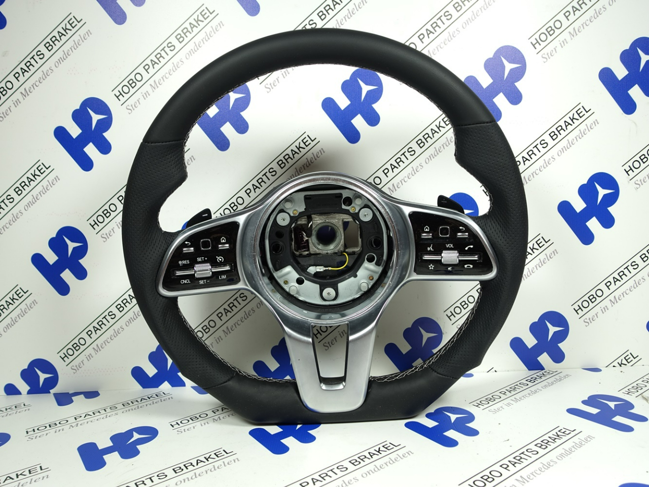 Stuurwiel A-klasse w177 / Sprinter w907 nieuw bekleed Speciaal