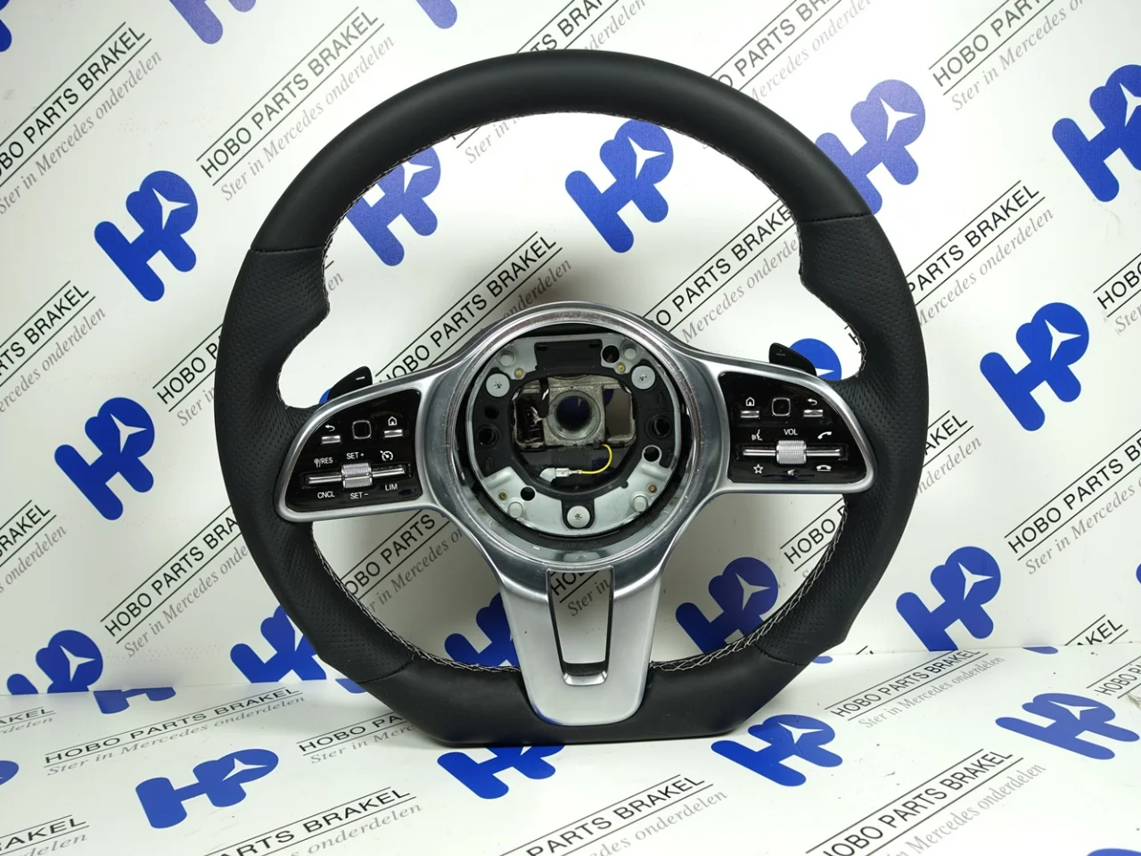 Steering wheel A-class w177 / Sprinter w907 new leather Special - Article 14551 1 - A0004605804-NS
