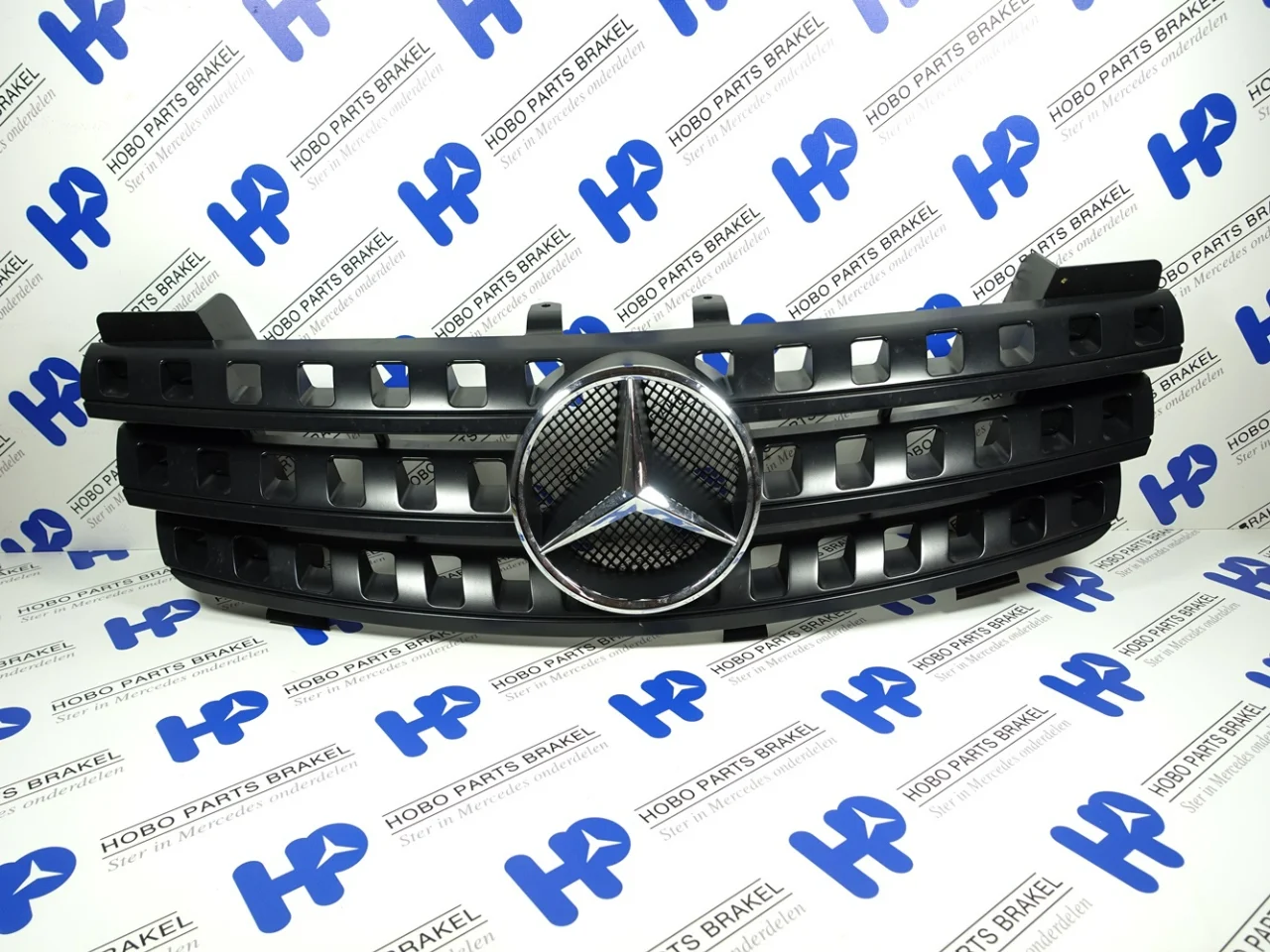 Grille ML-class w164 - Article 14610 1 - A1648800085