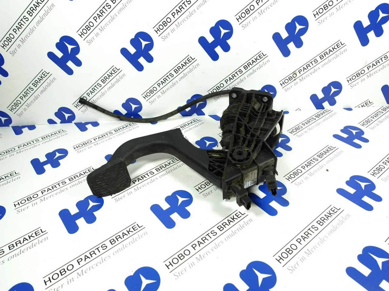 Clutch pedal A 447 290 1701 - Article 14661 1 - A4472901701