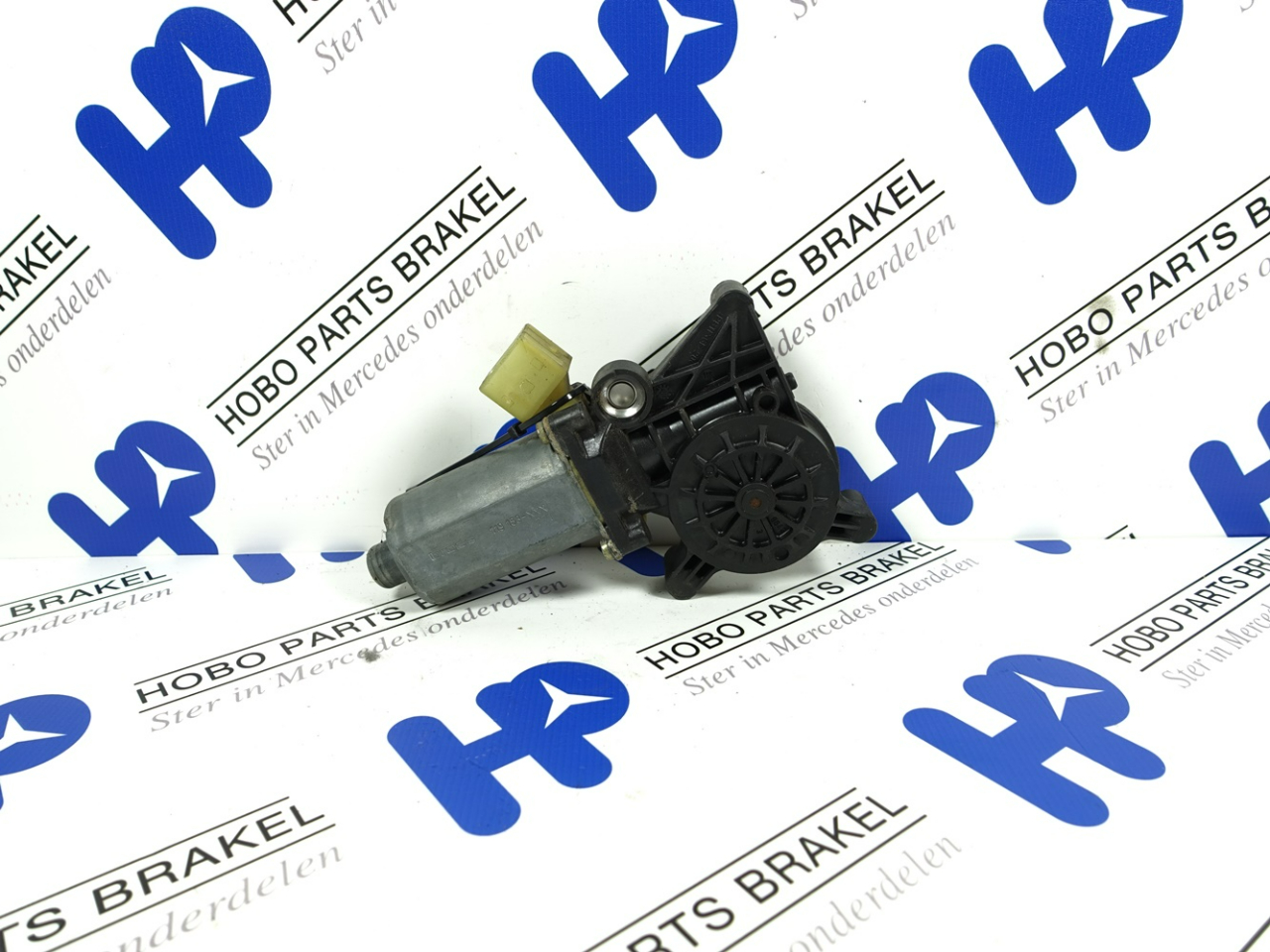 Raammotor A 210 820 5842 - Article 14780 1 - A2108205842