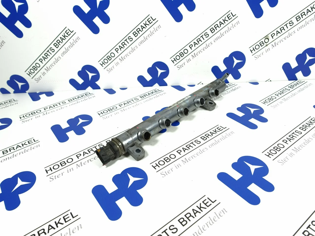 Common rail A 626 070 0095