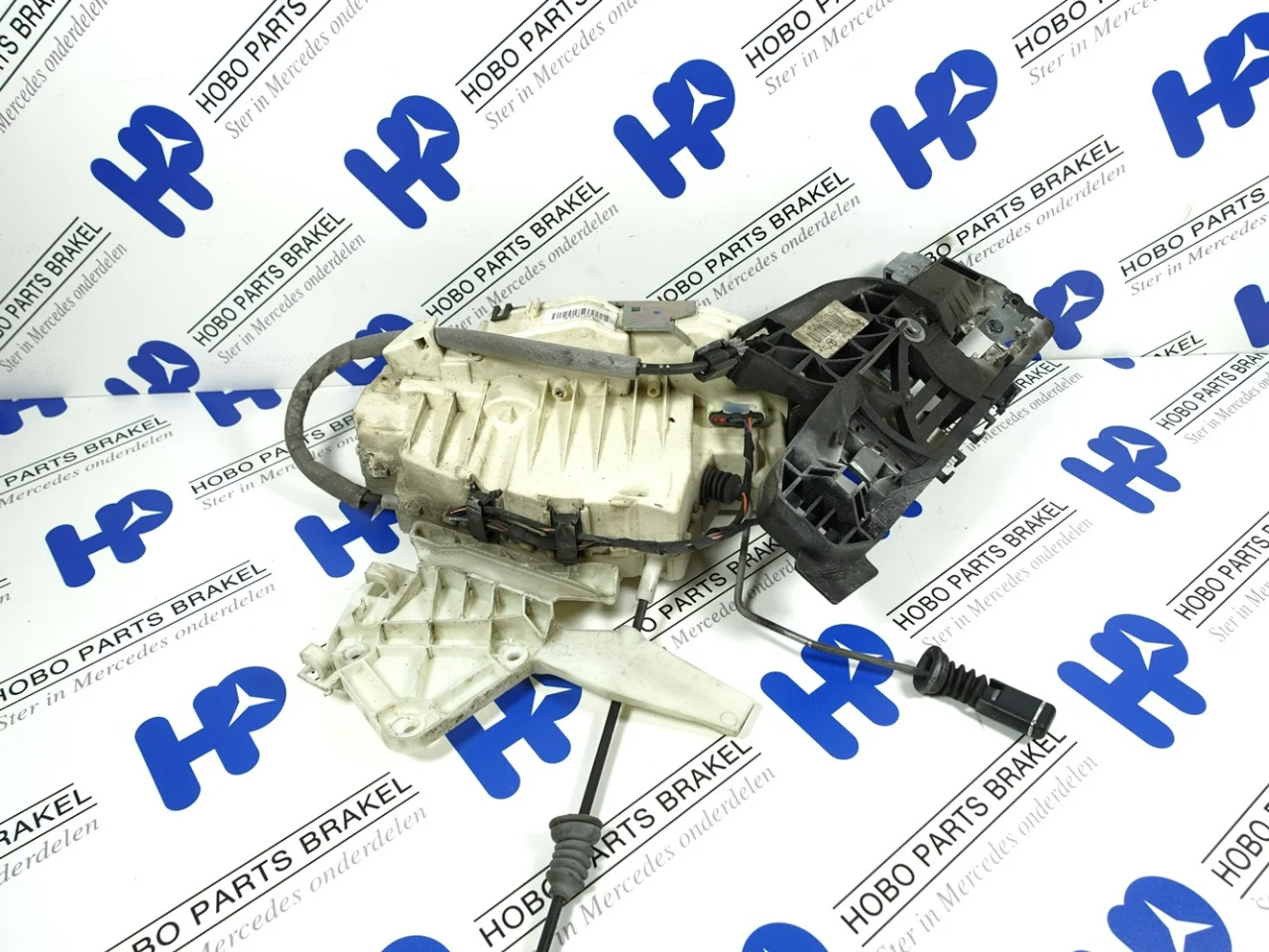 Portierslot A 221 730 2835 RA - Article 14787 1 - A2217302835