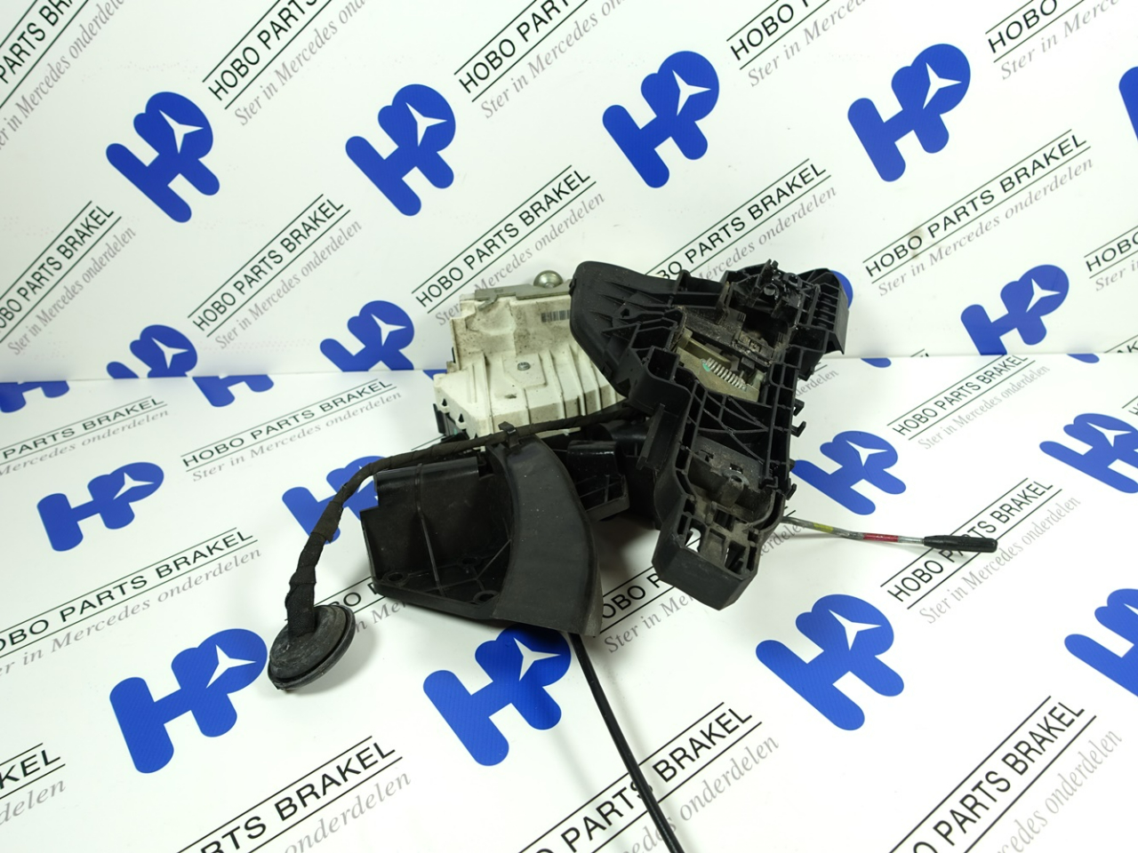 Portierslot A 251 730 0435 RA
