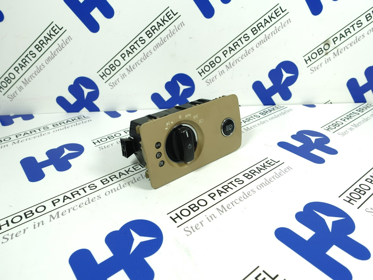 Lichtschakelaar A 251 545 3404 beige