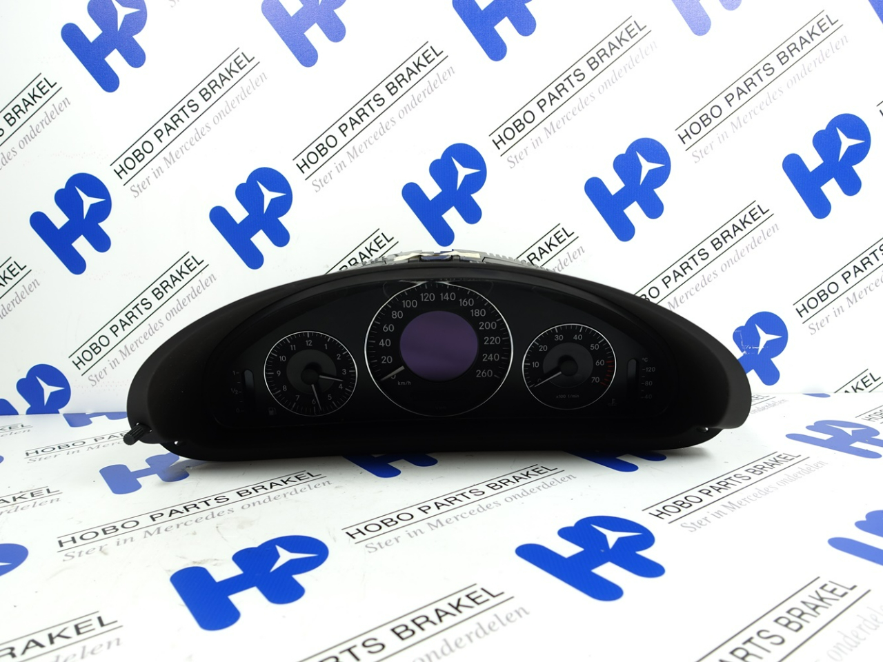 Instrumentenpaneel A 209 540 3111