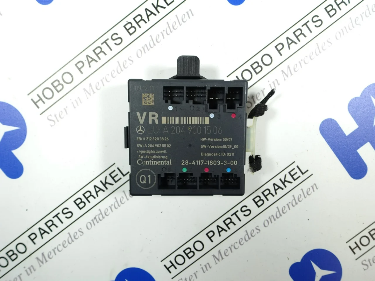 Deur module A 204 900 1506 RV - Article 15326 1 - A2049001506