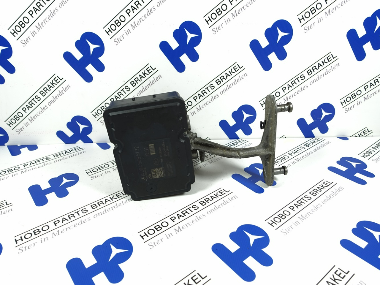 ABS pomp A 204 431 3712