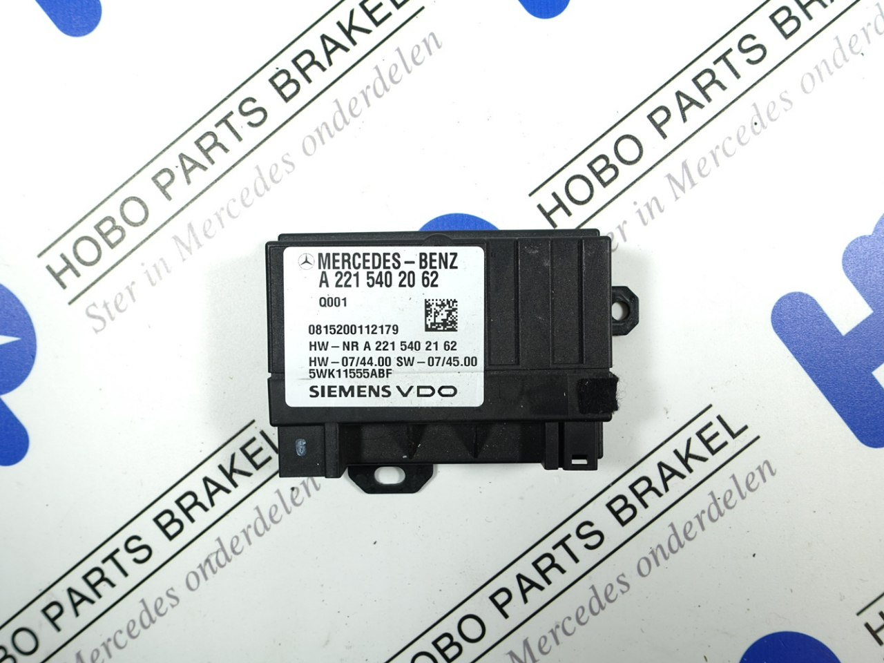 Brandstofpomp module A 221 540 2062