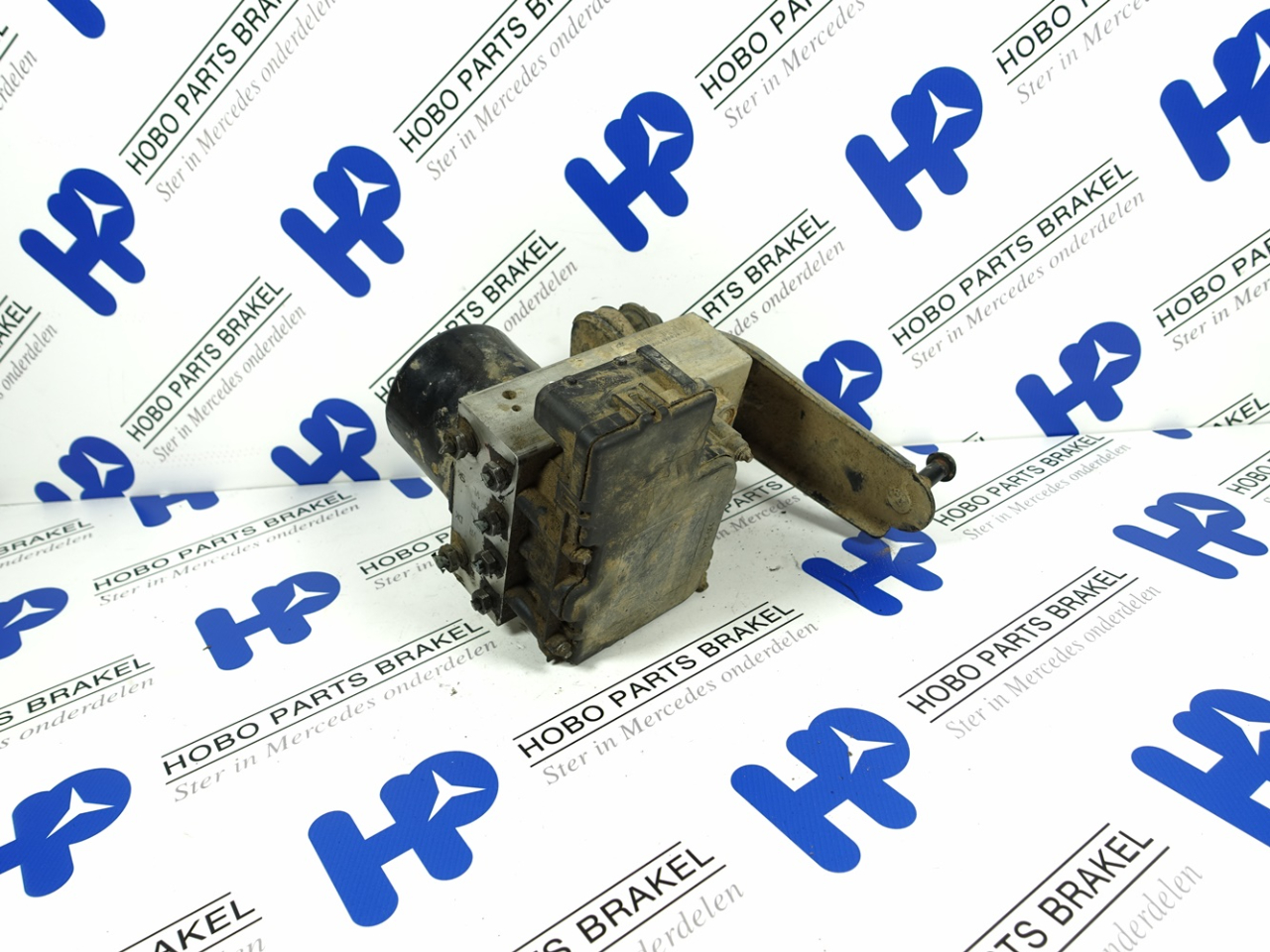 ABS pomp A 163 431 0712