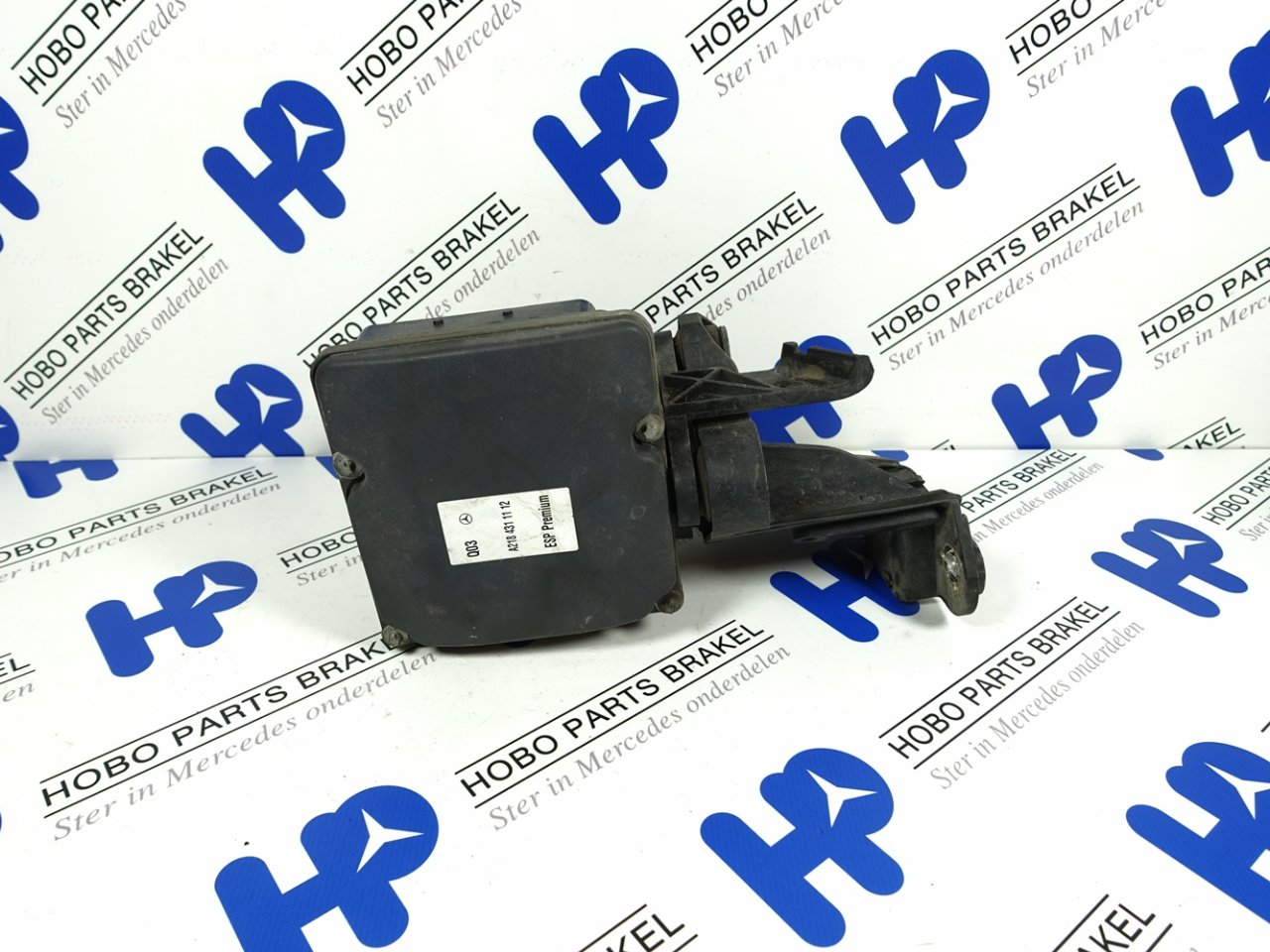 ABS pomp A 218 431 1112