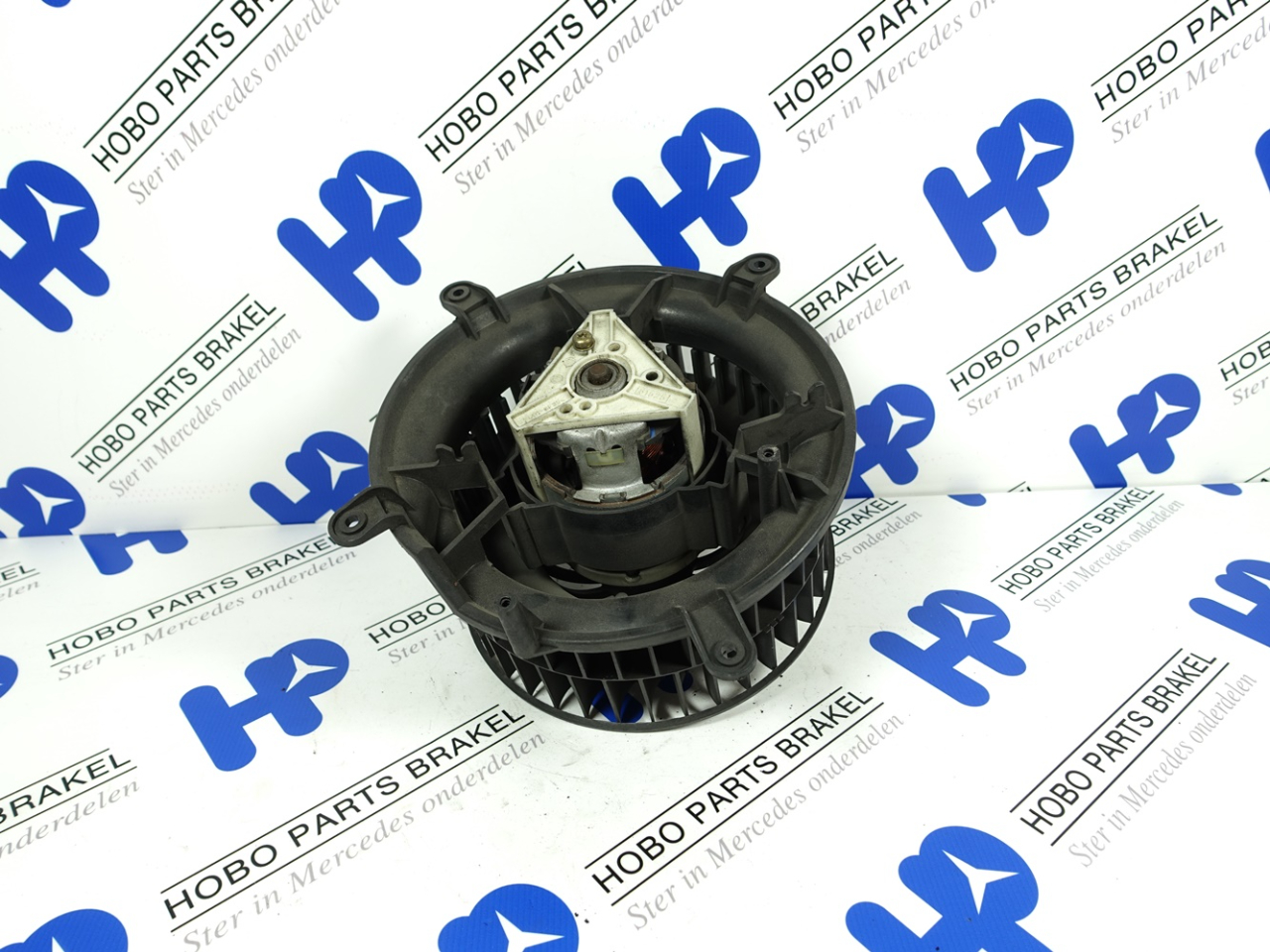 Kachelmotor A 210 820 2442-1 - Article 15579 1 - A2108202442-1