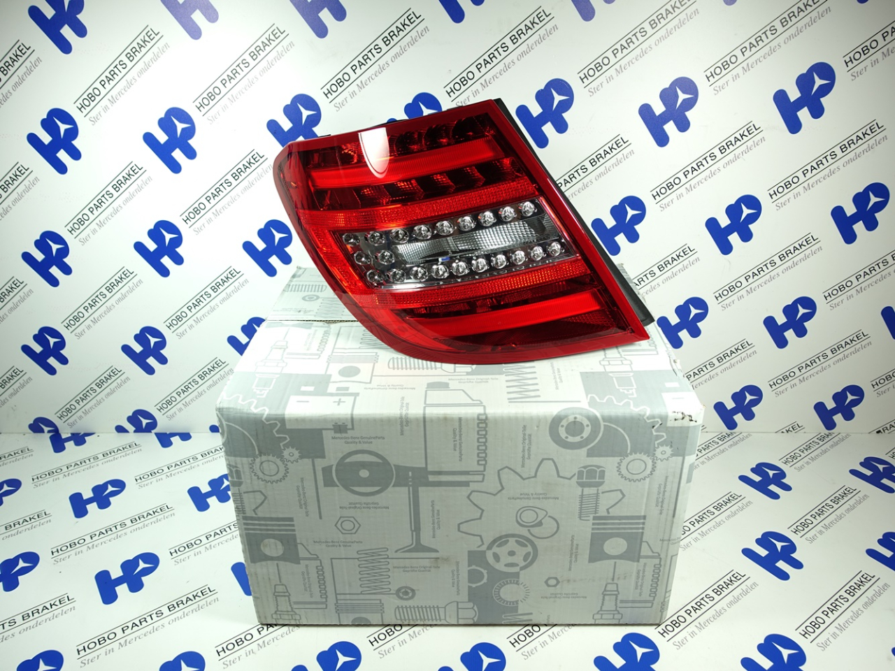 Achterlicht C-klasse w204 Combi LED Facelift Links (Nieuw)