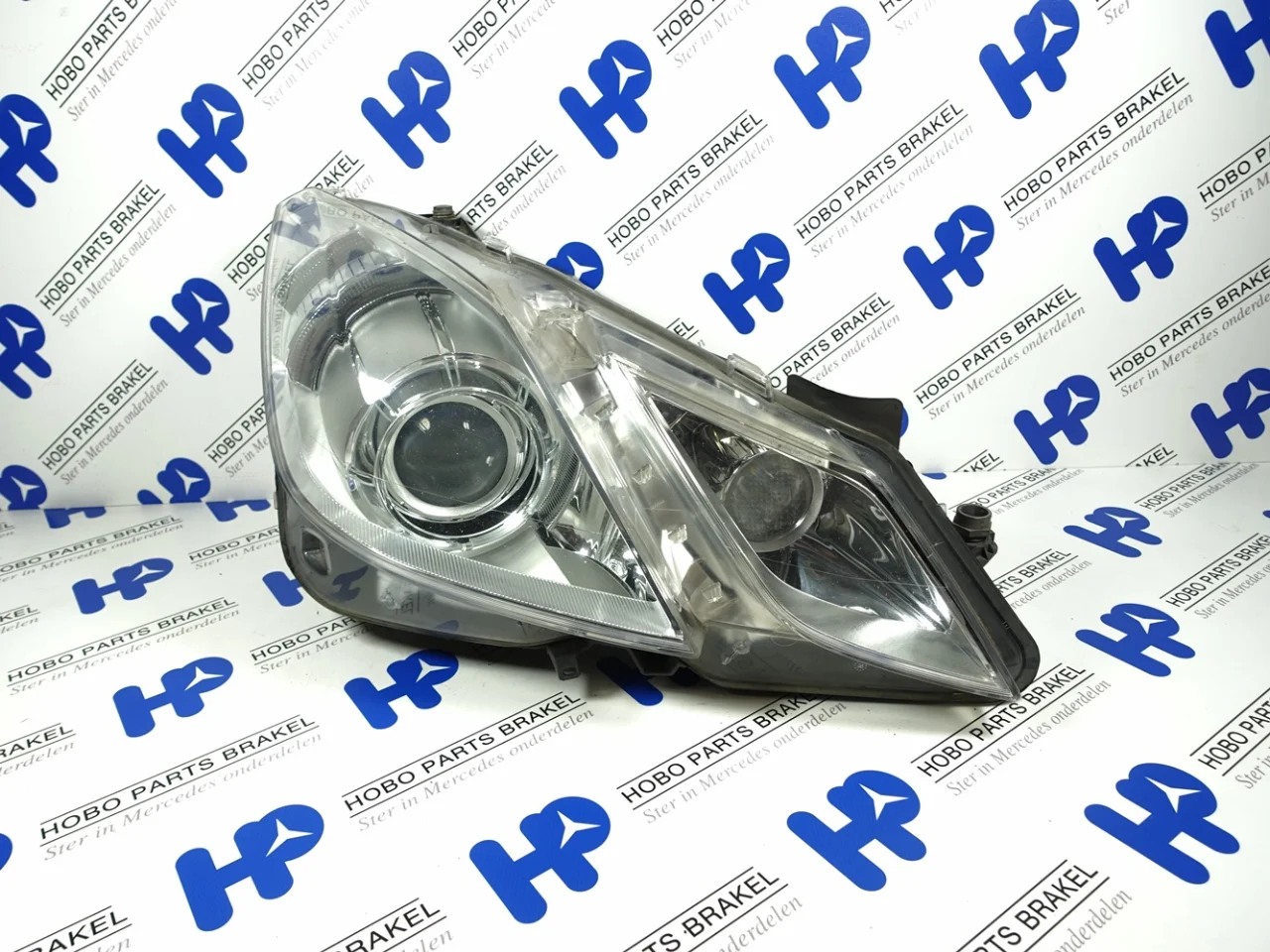 Koplamp E-klasse w207 Xenon Rechts