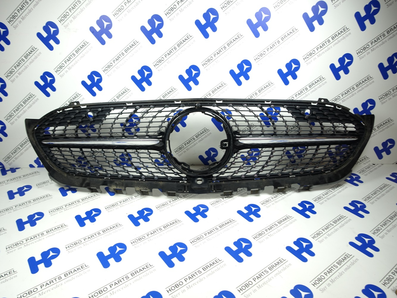 Grille A-klasse w177 Diamond zwart +camera - Article 15685 1 - A1778884100