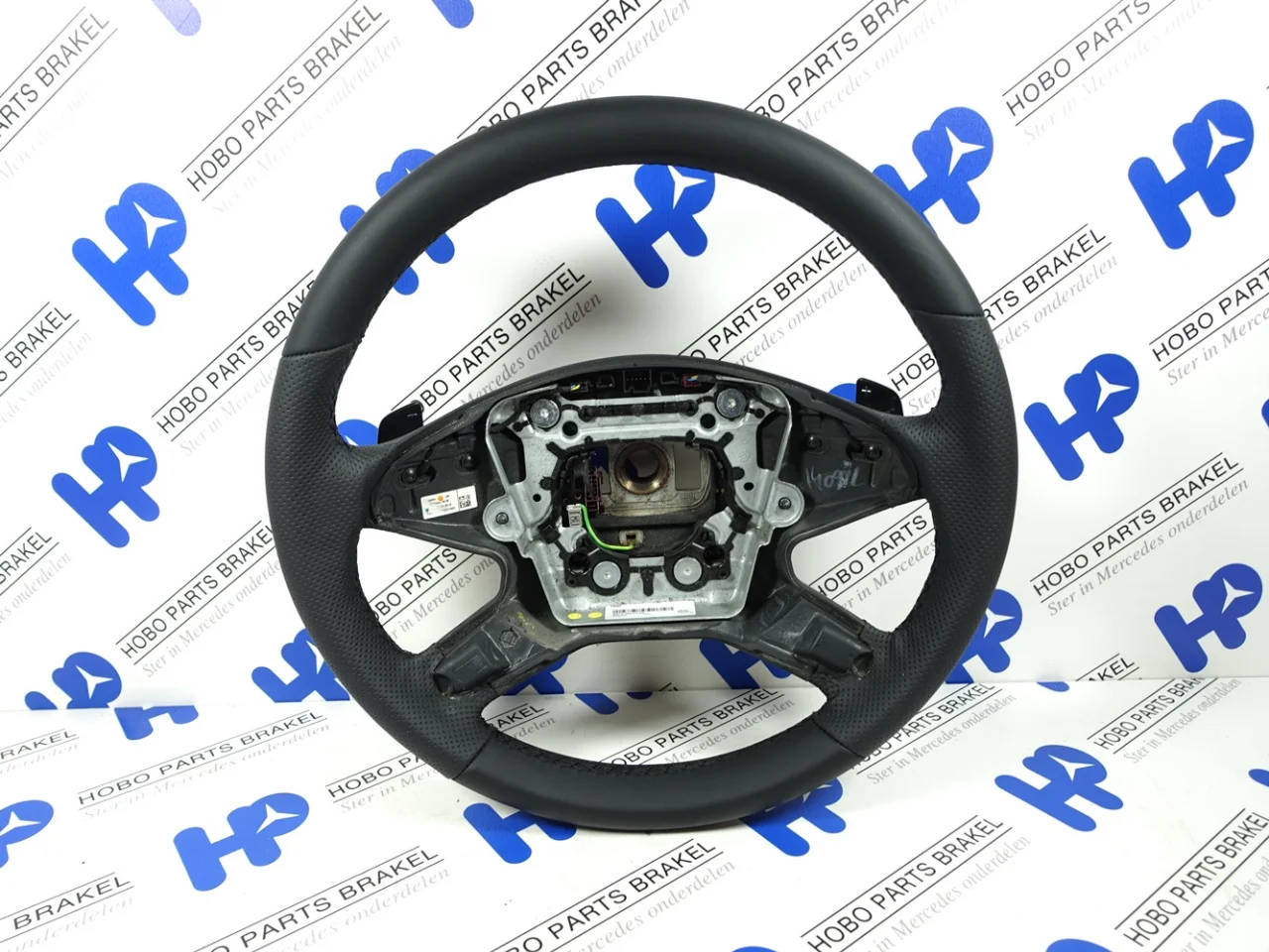 Steering wheel E-class w212 new leather. - Article 15727 1 - A2124600403-N