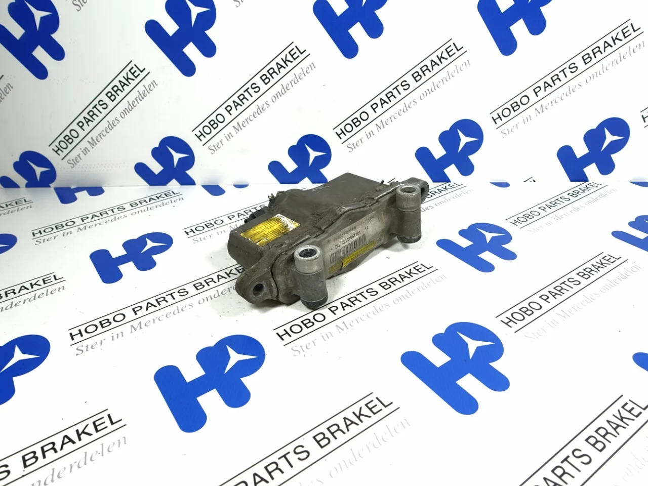 Bonnet actuator A 212 906 7801 - Article 15754 1 - A2129067801