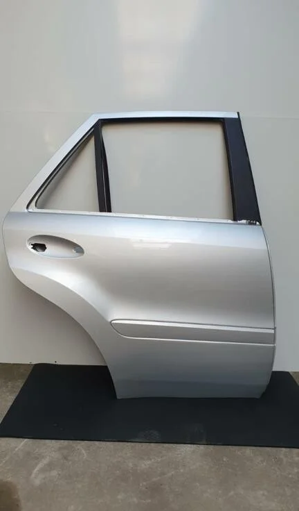 Door rear right Mercedes ML-class w164 (P003) - Article 15767 1 - P003