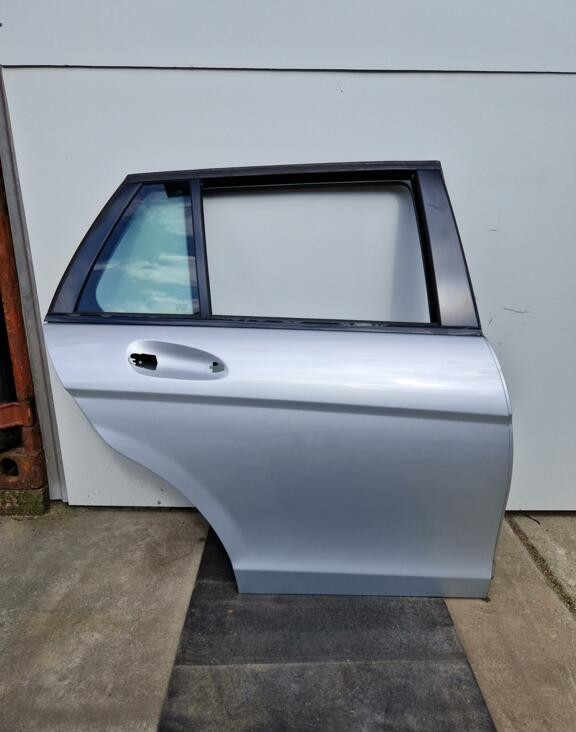 Portier rechtsachter Mercedes C-klasse s204 Combi (P034)