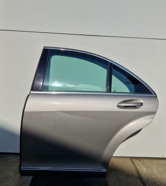 Portier linksachter Mercedes S-klasse w221 (P039)