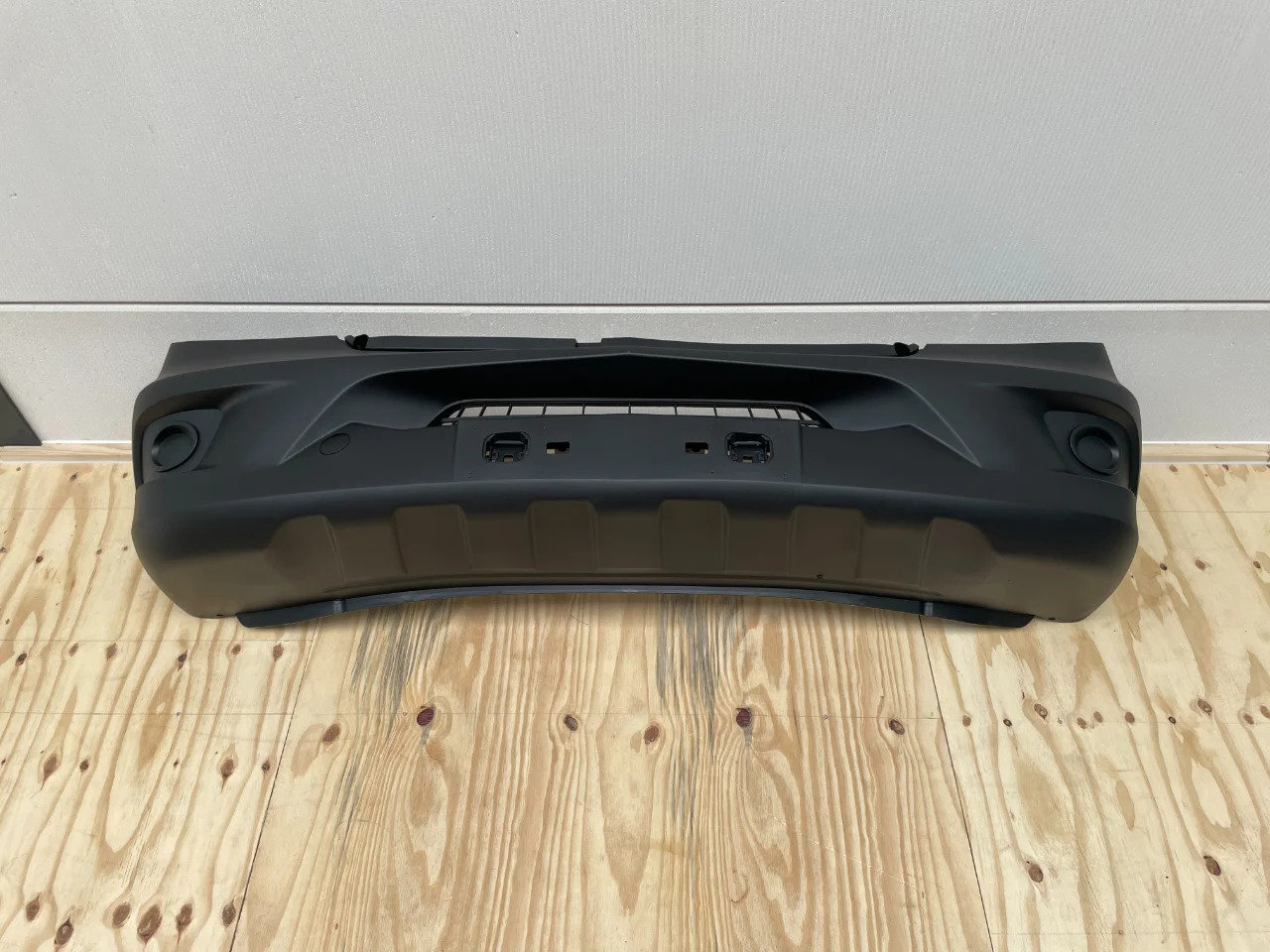 Front bumper Sprinter w906 A9068851570 (New) - Article 15833 1 - 13111