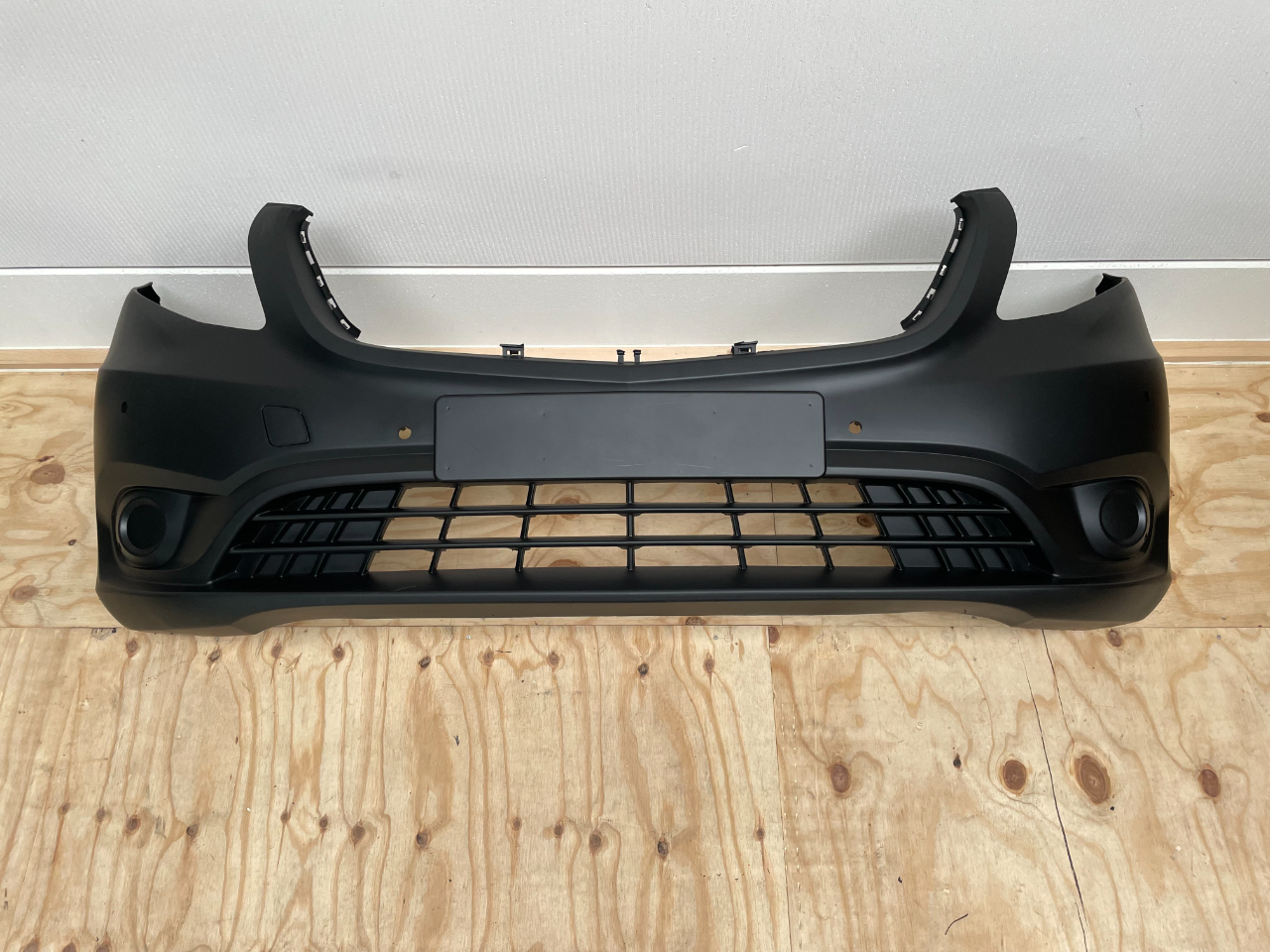 Voorbumper Vito w447 A4478850925 Primer (Nieuw)