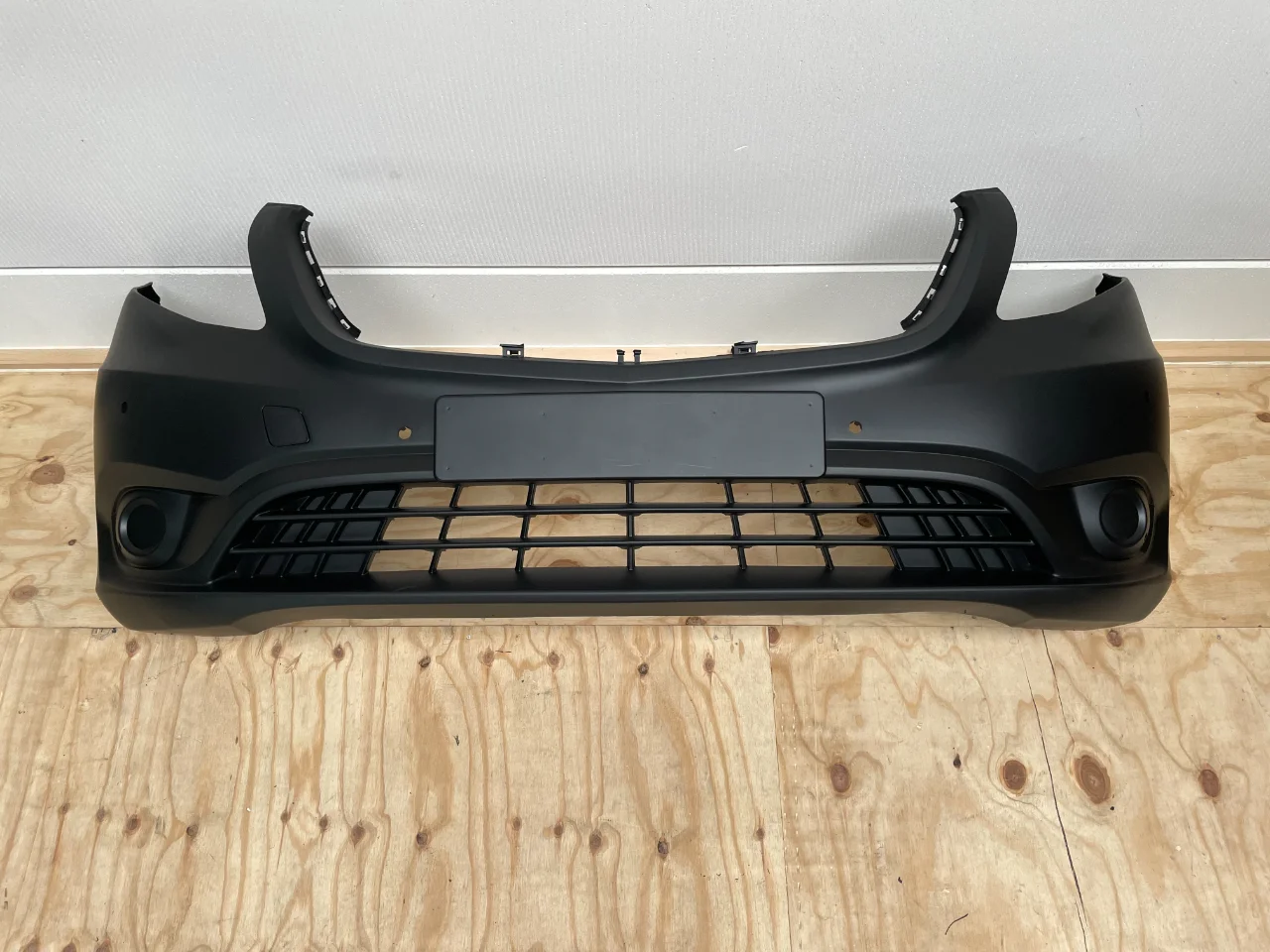 Front bumper Vito w447 A4478850925 Primer (New) - Article 15873 1 - 13122