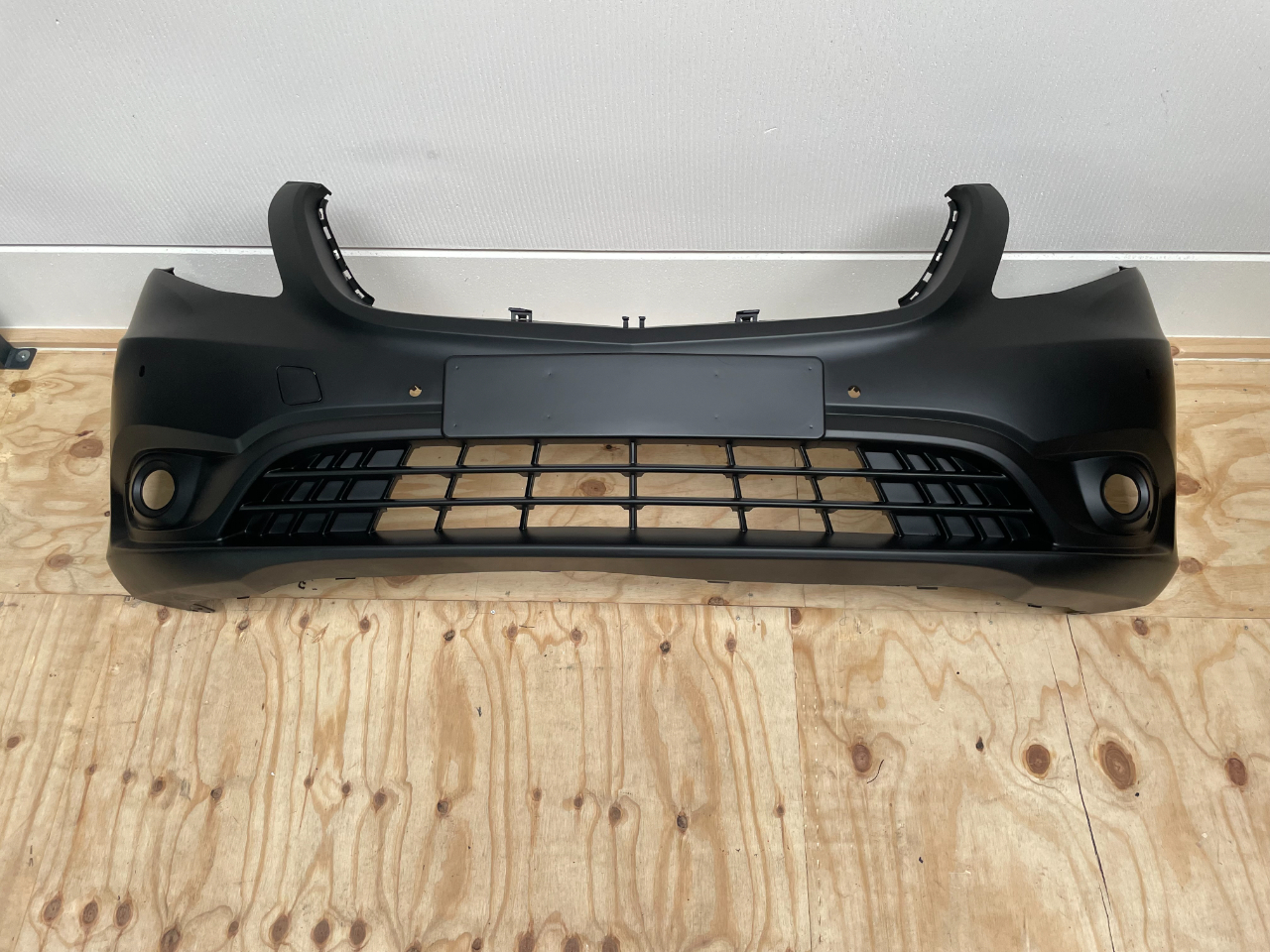 Voorbumper Vito w447 A4478859925 Primer (Nieuw)
