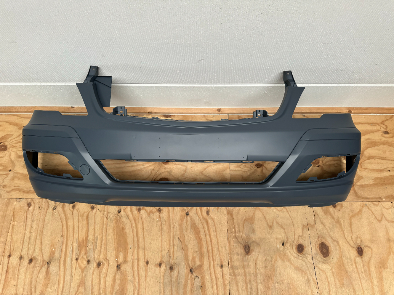 Voorbumper Viano w639 A6398850525 Facelift Primer (Nieuw) - Article 15886 1 - 13107
