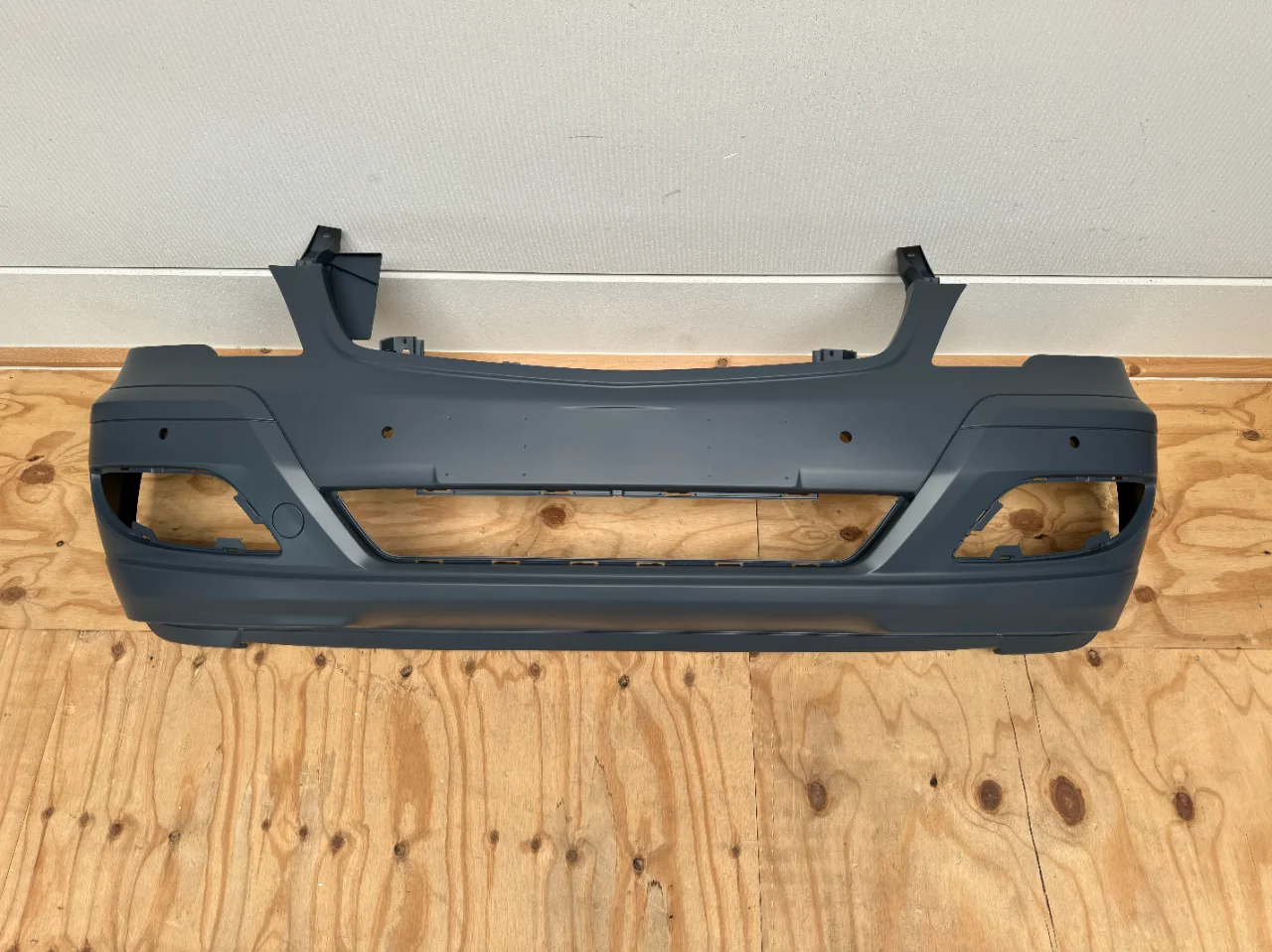 Front bumper Viano w639 A6398850725 Facelift Primer (New) - Article 15887 1 - 13116