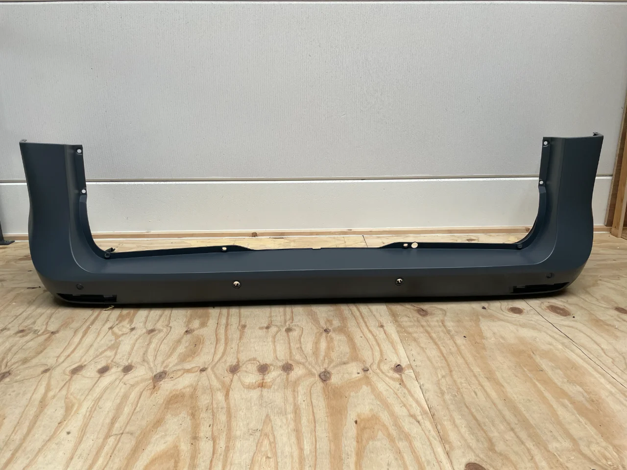 Rear bumper V-klasse w447 A4478851325 Primer (New) - Article 15898 1 - 13237