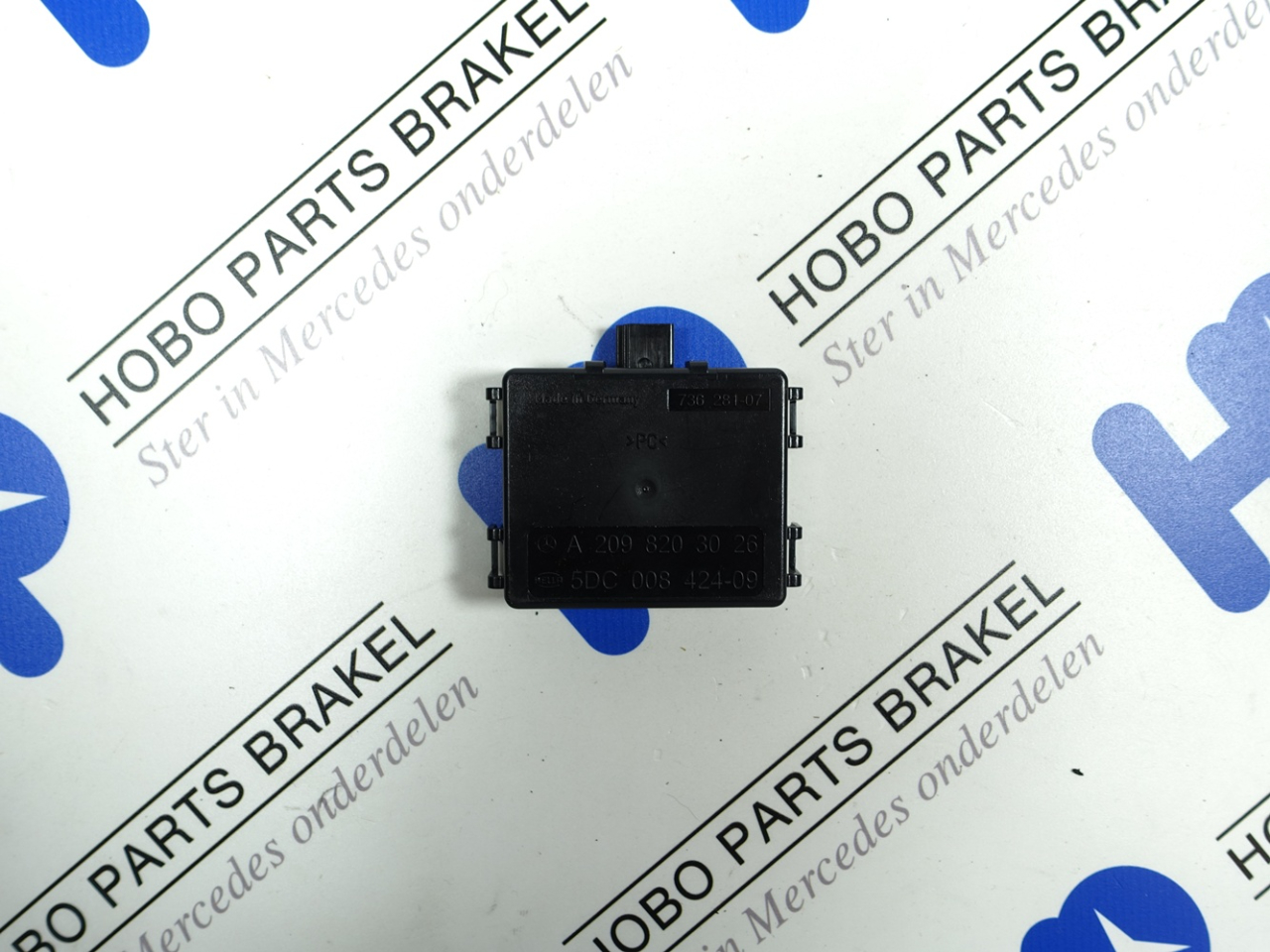 Regen/Licht sensor A 209 820 3026