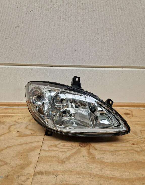 Koplamp Vito w639 A6398200261 Rechts (Nieuw)