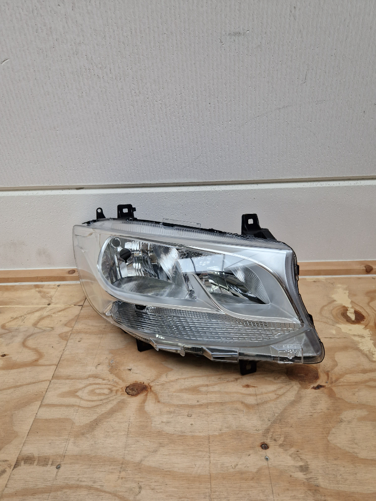 Koplamp Sprinter w907 A9109060100 Rechts (Nieuw)