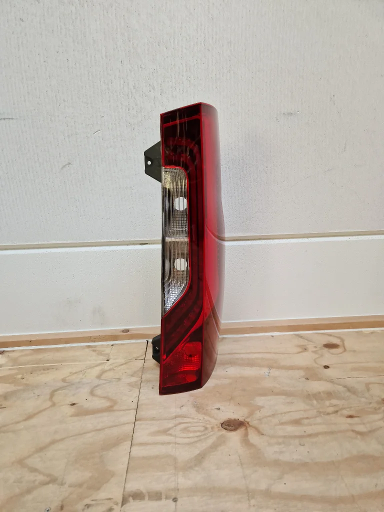 Tail light Sprinter w907 A9108200100 Right (New) - Article 15992 1 - 11-9135-11-2